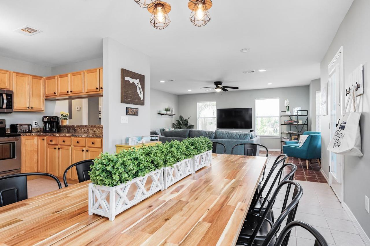 Private Beach Access, Fenced Yard & Pet Friendly, Pool, Cabana Life Beach House Destin Esterno foto