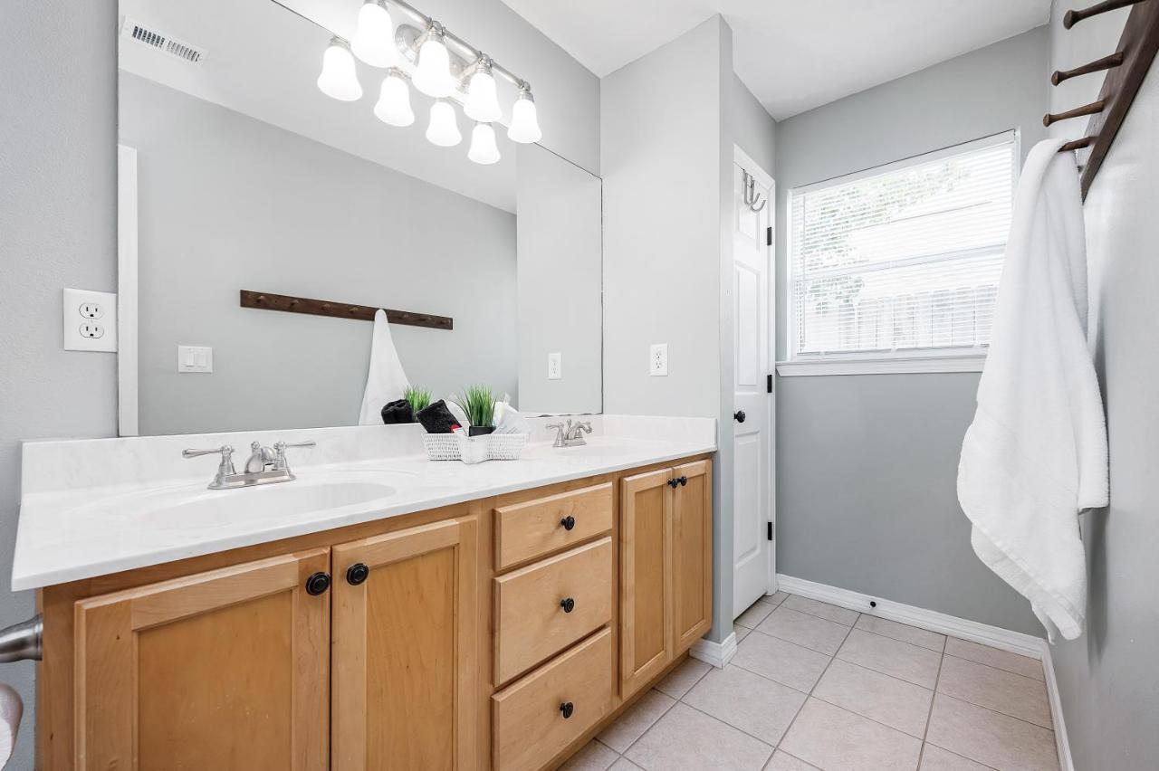 Private Beach Access, Fenced Yard & Pet Friendly, Pool, Cabana Life Beach House Destin Esterno foto